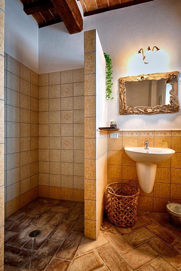 B&B Casa Pompeo Читта-ди-Кастелло Экстерьер фото